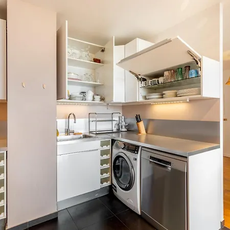 Guestready - A Spacious Near Eiffel Tower *