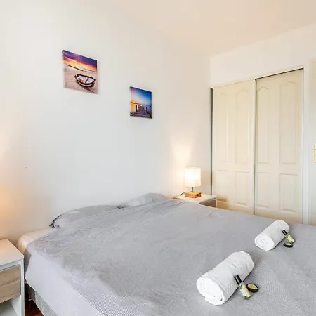Guestready - A Spacious Near Eiffel Tower Daire