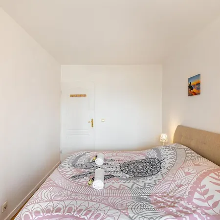 Guestready - A Spacious Near Eiffel Tower Daire *